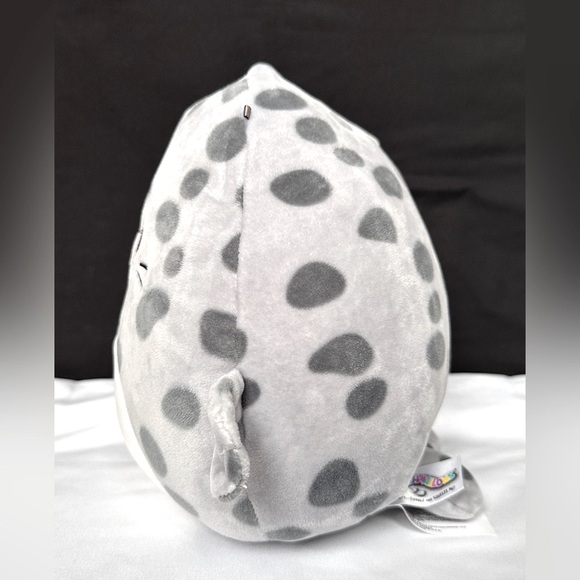 Squishmallow Isis the Spotted Seal 10" - Picture 3 of 6